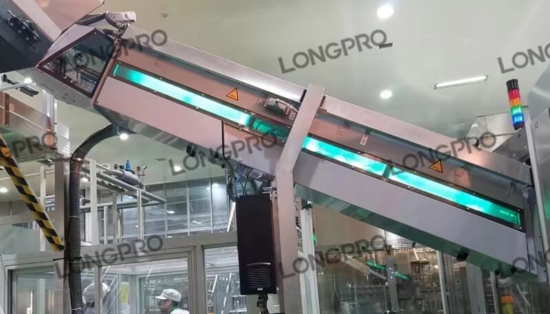 灌裝機瓶蓋消毒.jpg 灌裝機瓶蓋消毒.jpg